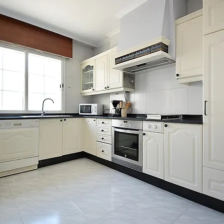 Enorme Triplex En El Centro De Apartment O Grove