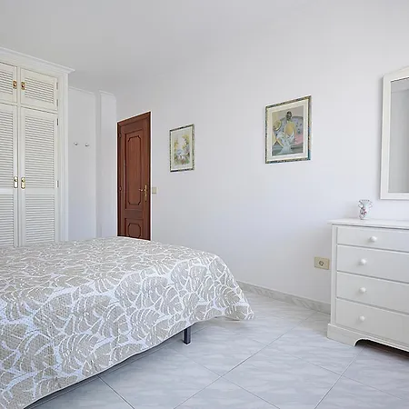 Enorme Triplex En El Centro De * O Grove