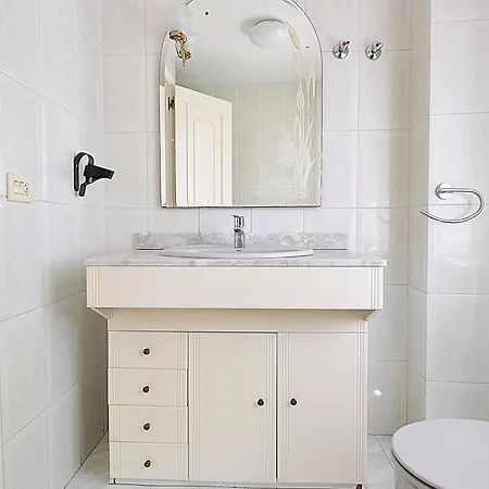 Enorme Triplex En El Centro De Apartment O Grove