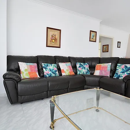 Enorme Triplex En El Centro De O Grove