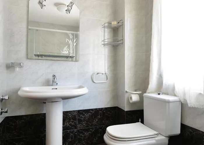 Enorme Triplex En El Centro De * O Grove